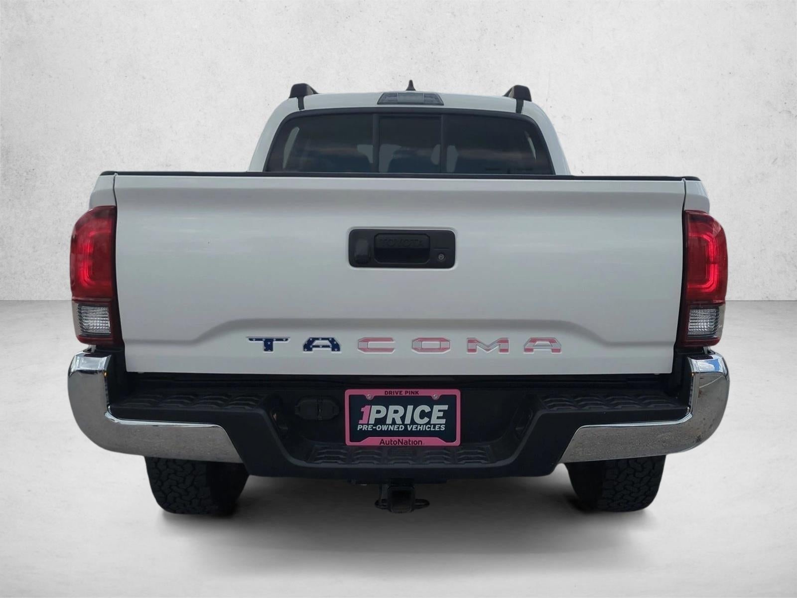 2022 Toyota Tacoma 2WD 2WD SR5 Double Cab 5' Bed I4 AT (SE)