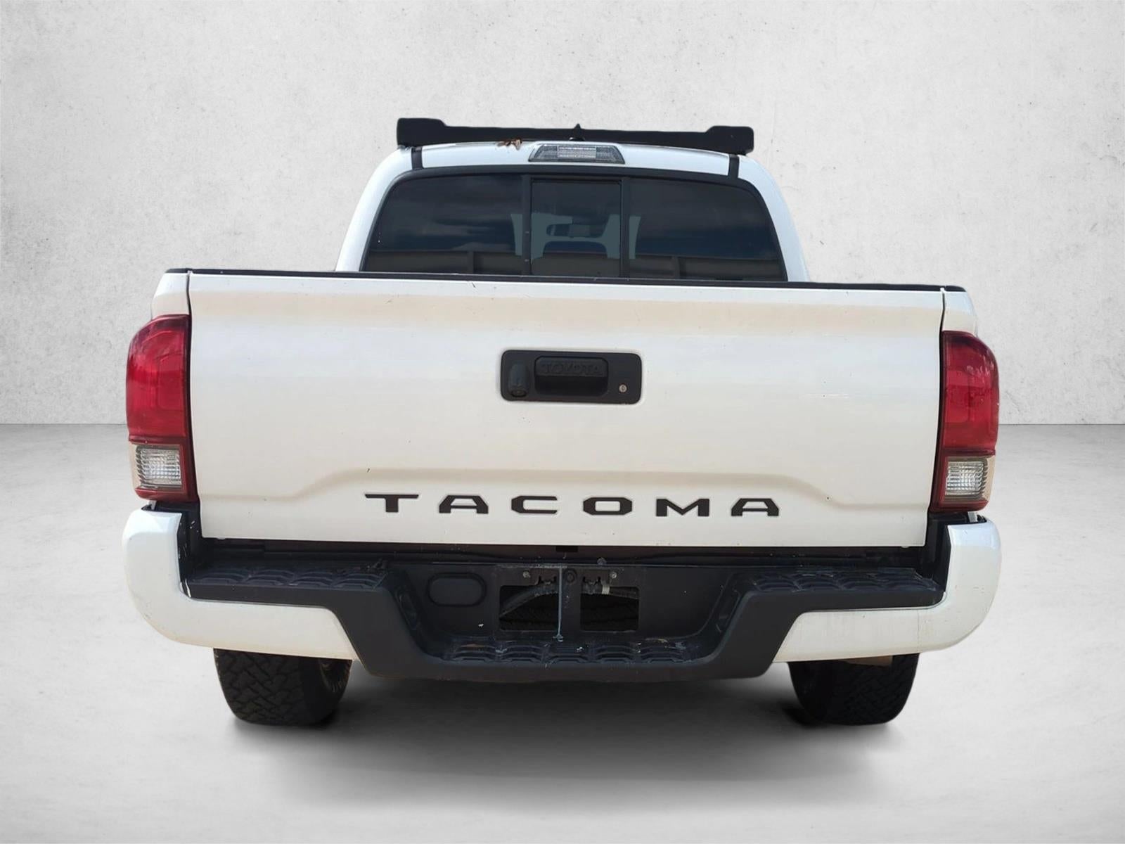 2022 Toyota Tacoma 2WD 2WD SR Double Cab 5' Bed I4 AT (GS)