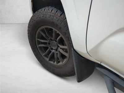 2022 Toyota Tacoma 2WD 2WD SR Double Cab 5' Bed I4 AT (GS)
