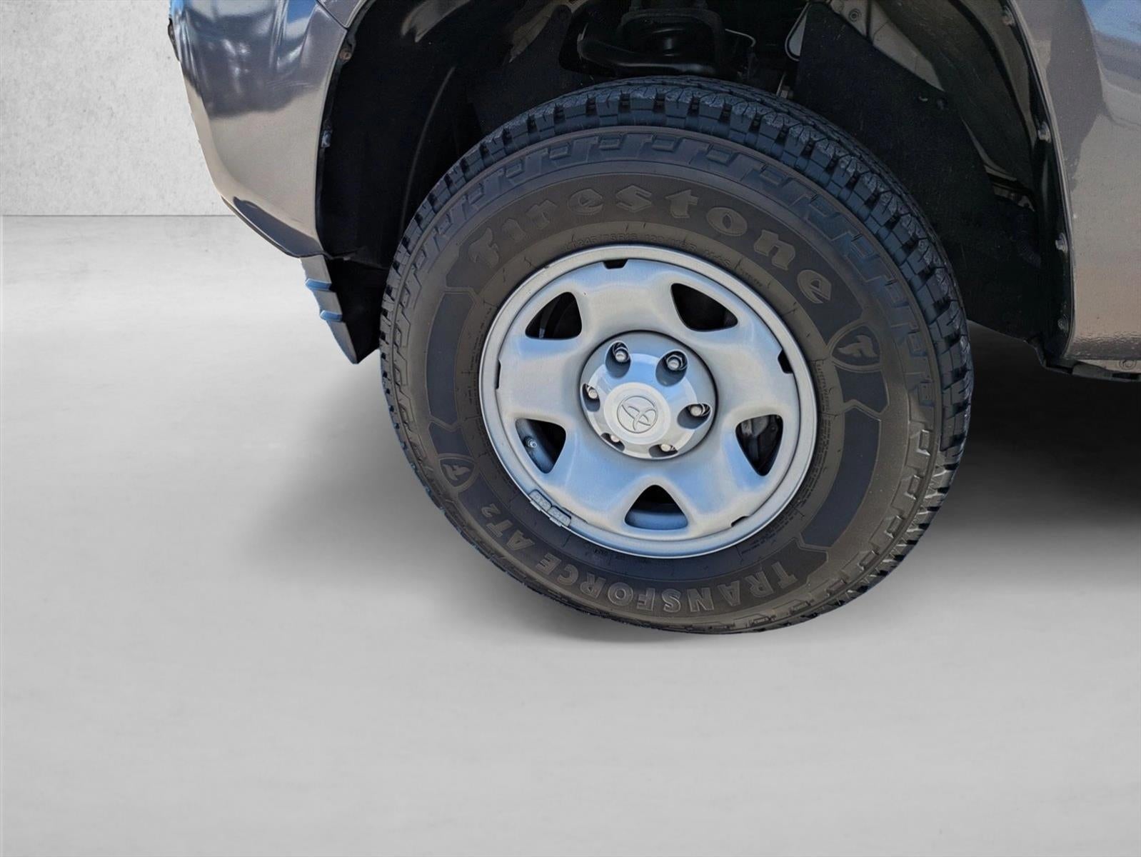 2021 Toyota Tacoma 2WD 2WD SR Double Cab 5' Bed I4 AT (GS)