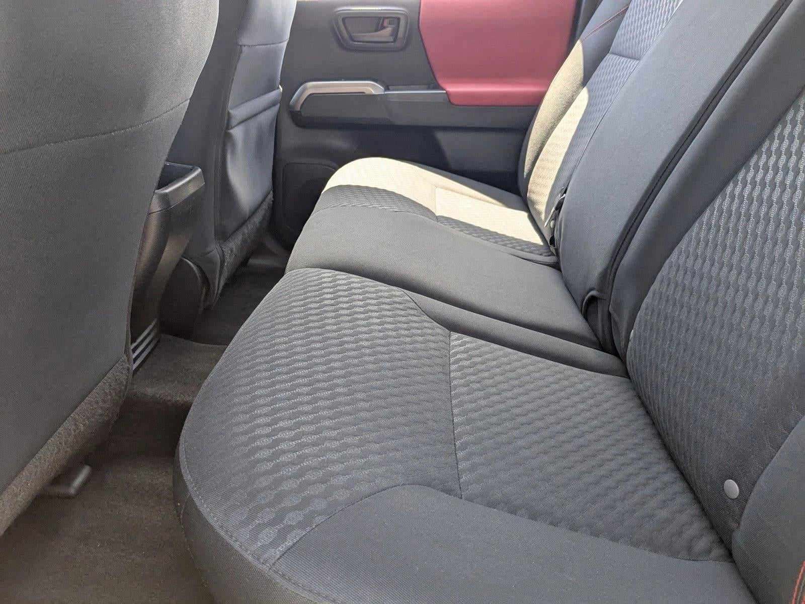 2022 Toyota Tacoma 2WD 2WD SR5 Double Cab 5' Bed V6 AT (GS)