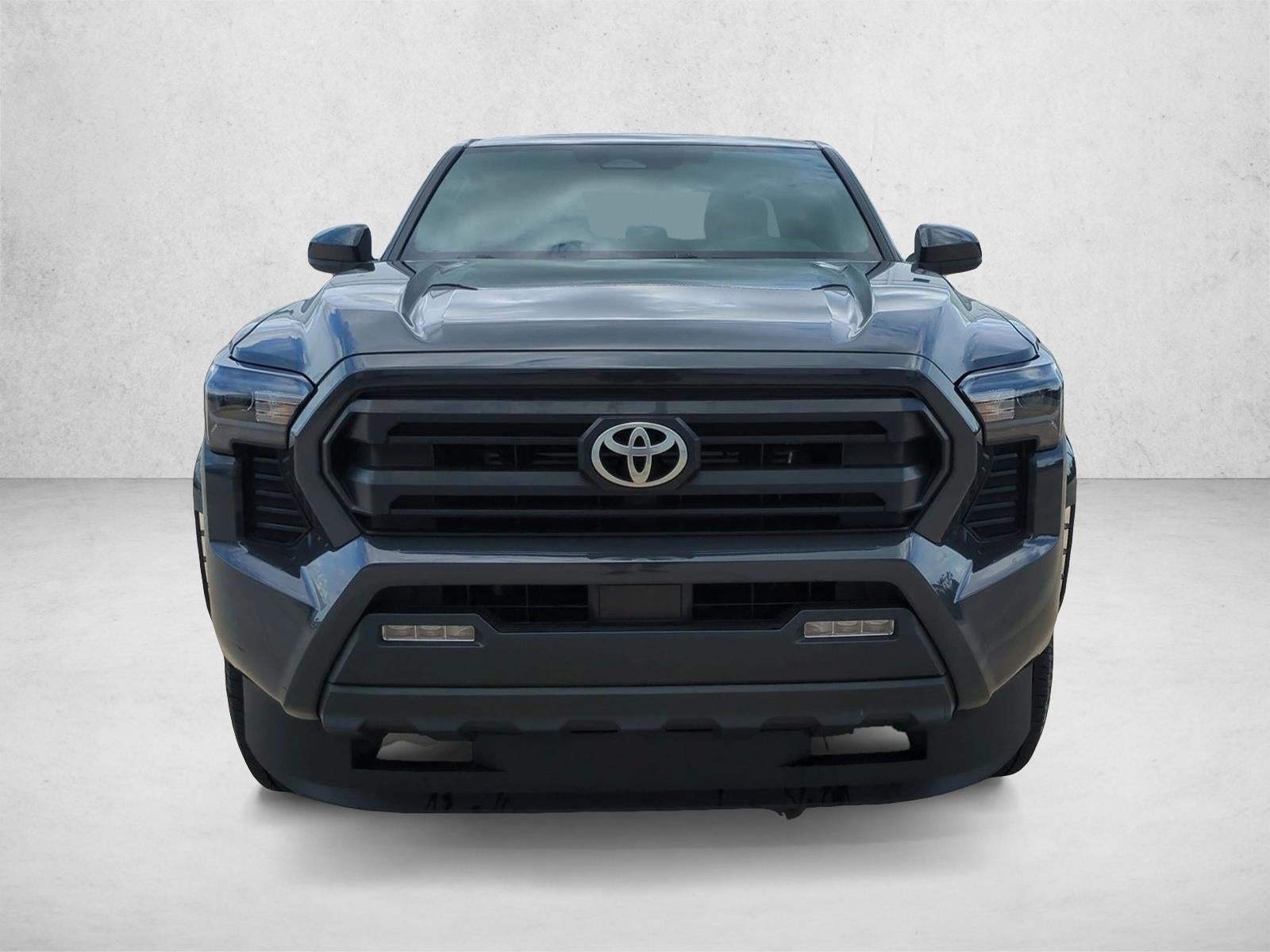 2024 Toyota Tacoma 2WD 2WD SR5 Double Cab 5' Bed AT (SE)