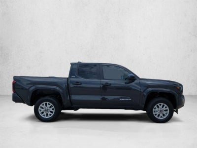 2024 Toyota Tacoma 2WD 2WD SR5 Double Cab 5' Bed AT (SE)