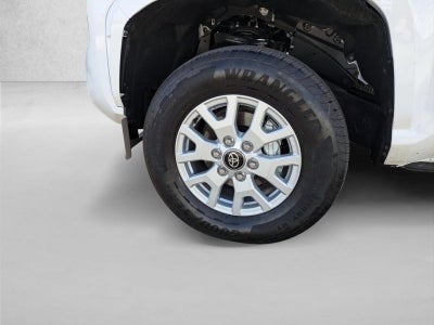 2025 Toyota Tacoma 2WD 2WD SR5 Double Cab 5' Bed AT (SE)