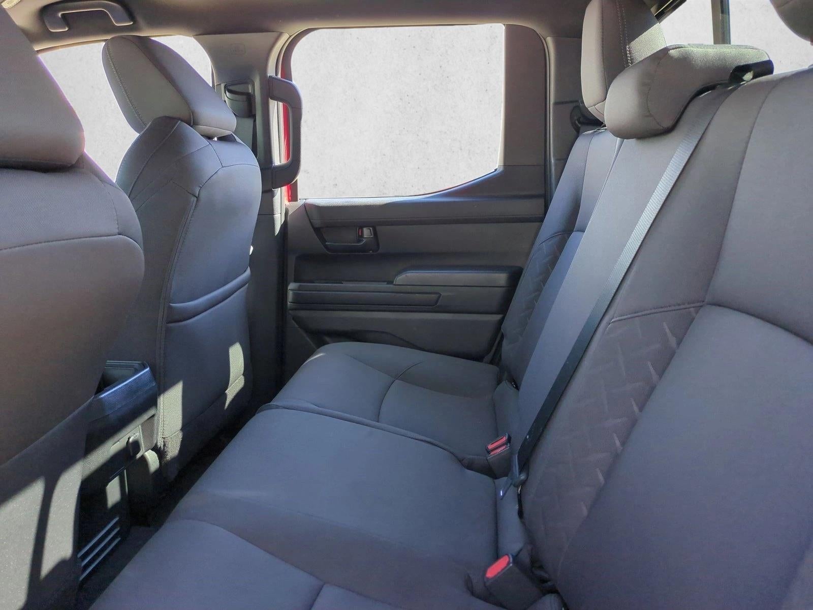 2024 Toyota Tacoma 2WD 2WD SR5 Double Cab 5' Bed AT (SE)