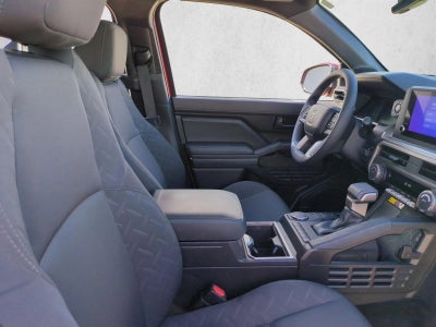 2024 Toyota Tacoma 2WD 2WD SR5 Double Cab 5' Bed AT (SE)