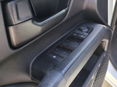 2024 Toyota Tacoma 2WD 2WD SR5 Double Cab 5' Bed AT (SE)