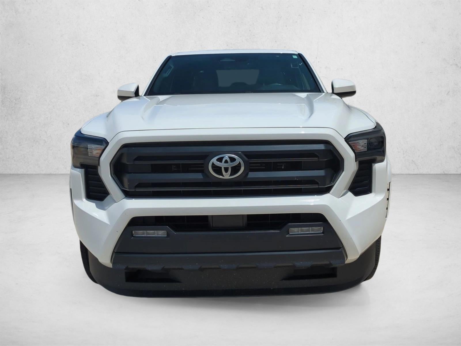 2024 Toyota Tacoma 2WD 2WD SR5 Double Cab 5' Bed AT (SE)