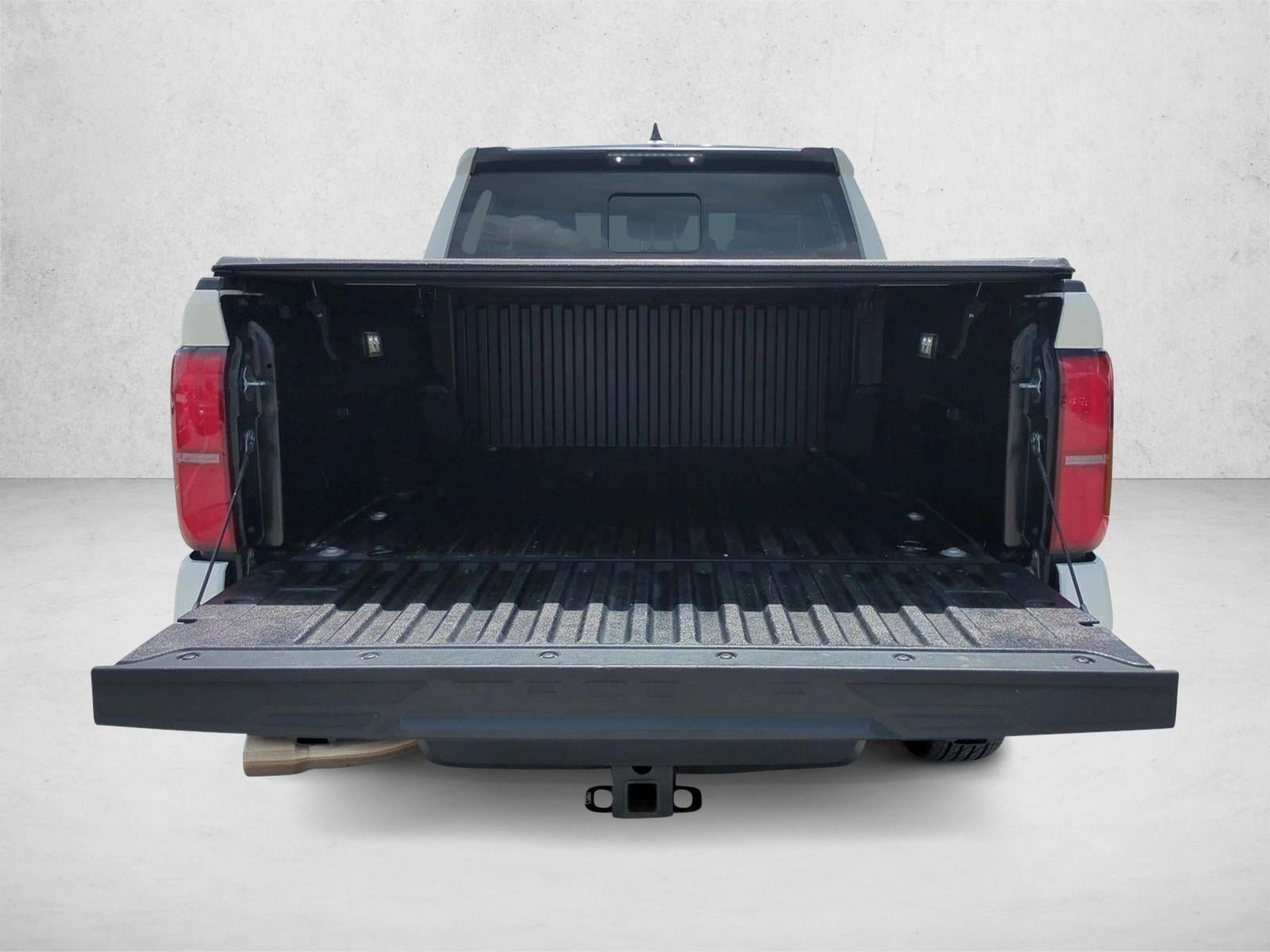 2024 Toyota Tacoma 4WD 4WD SR5 Double Cab 5' Bed AT (GS)