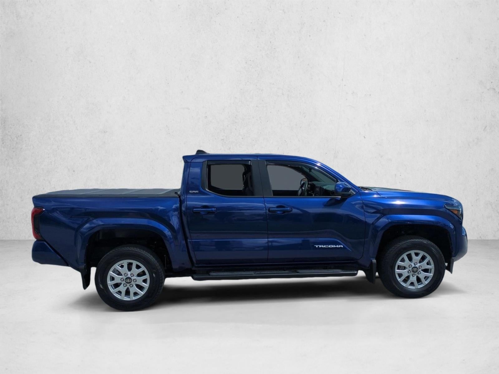 2024 Toyota Tacoma 4WD 4WD SR5 Double Cab 5' Bed AT (GS)