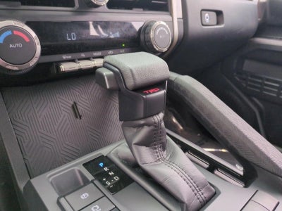 2025 Toyota Tacoma 4WD 4WD TRD Off Road Hybrid Double Cab 5' Bed AT (Natl)