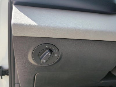 2023 Volkswagen Taos SE FWD