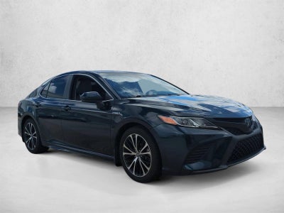 2018 Toyota Camry Hybrid SE CVT (Natl)