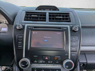 2013 Toyota Camry 4dr Sdn I4 Auto SE (Natl)