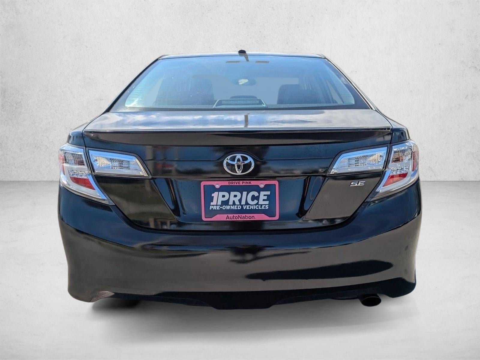 2013 Toyota Camry 4dr Sdn I4 Auto SE (Natl)