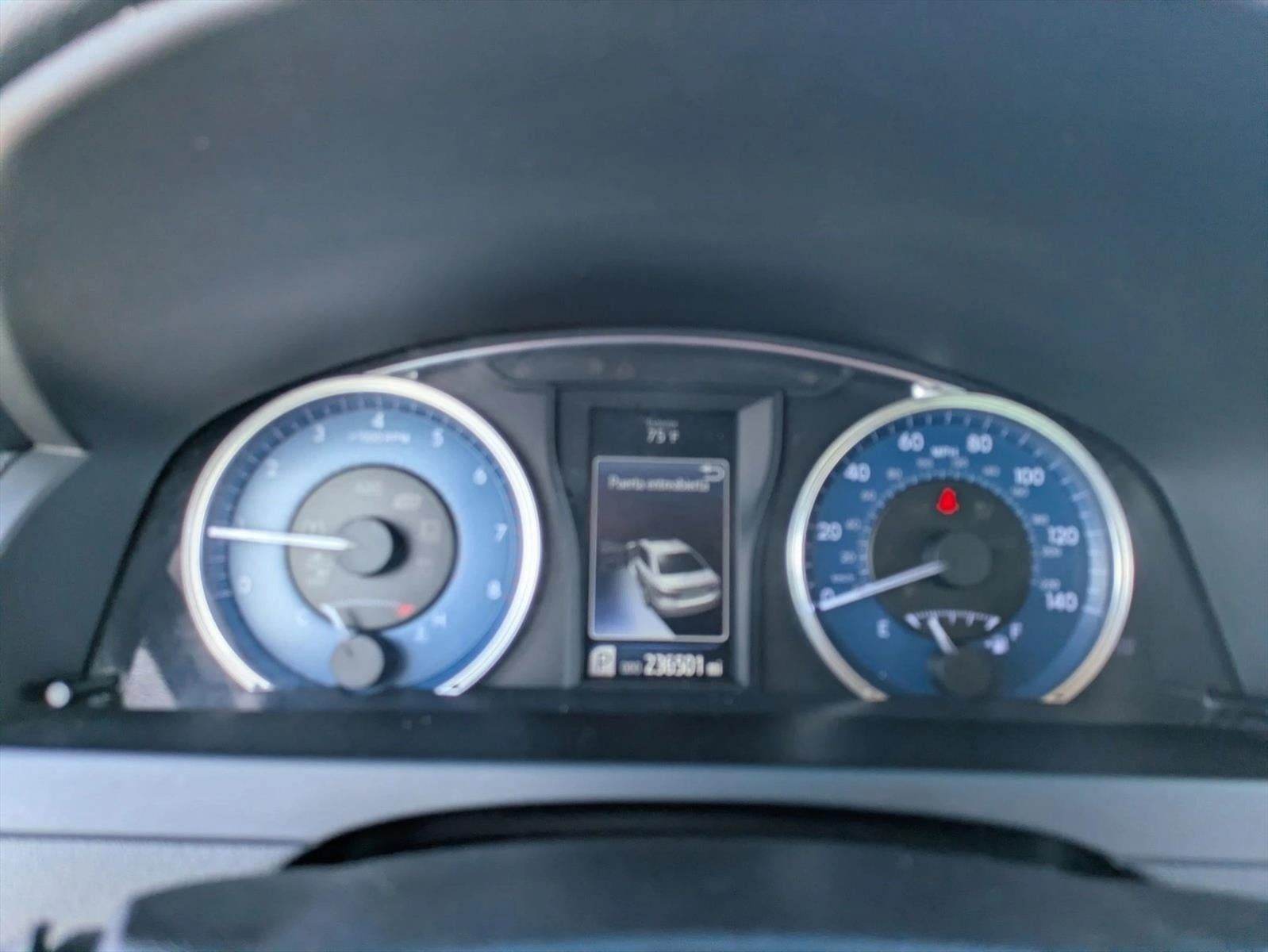 2017 Toyota Camry LE Auto (SE)