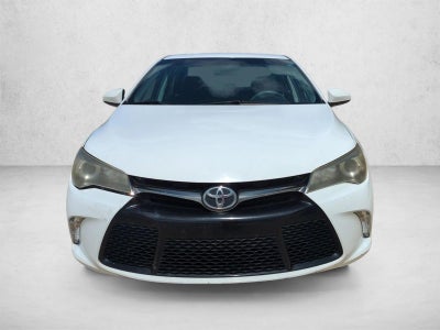 2017 Toyota Camry SE Auto (SE)