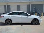 2017 Toyota Camry SE Auto (SE)