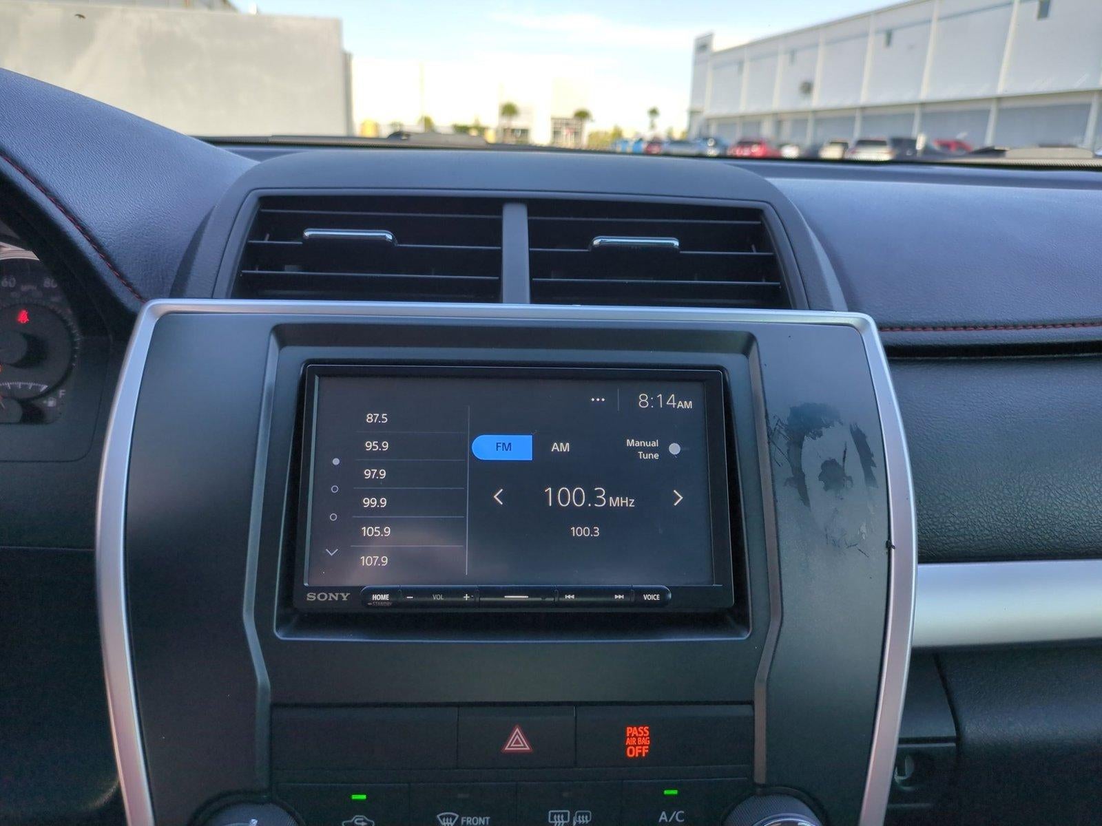 2016 Toyota Camry 4dr Sdn I4 Auto SE (SE)