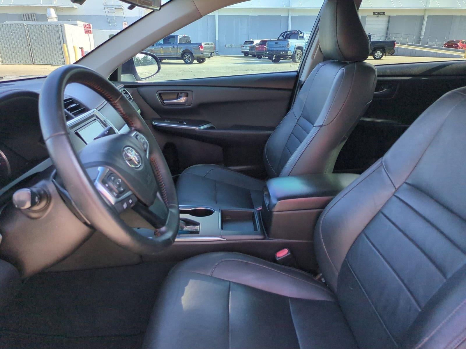 2016 Toyota Camry 4dr Sdn I4 Auto SE (SE)