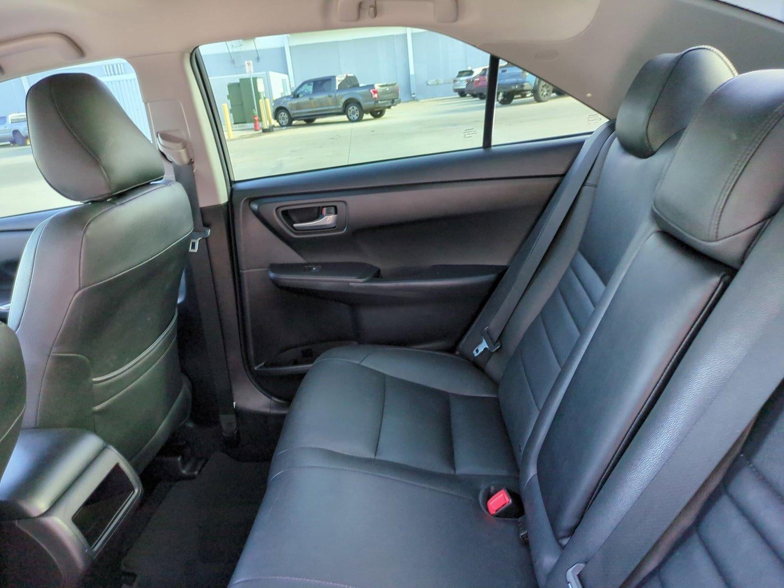 2016 Toyota Camry 4dr Sdn I4 Auto SE (SE)