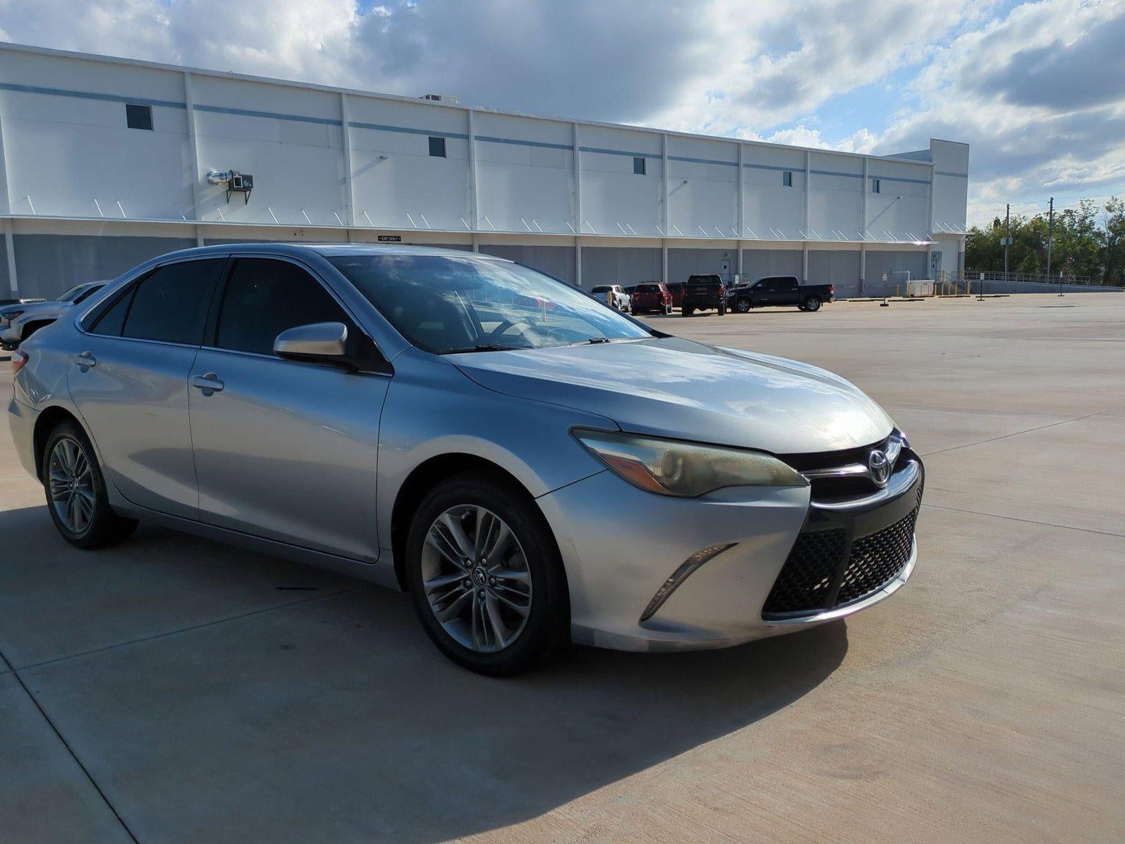 2016 Toyota Camry 4dr Sdn I4 Auto SE (SE)