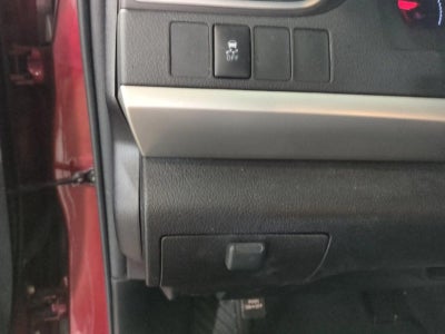 2016 Toyota Camry 4dr Sdn I4 Auto SE (SE)