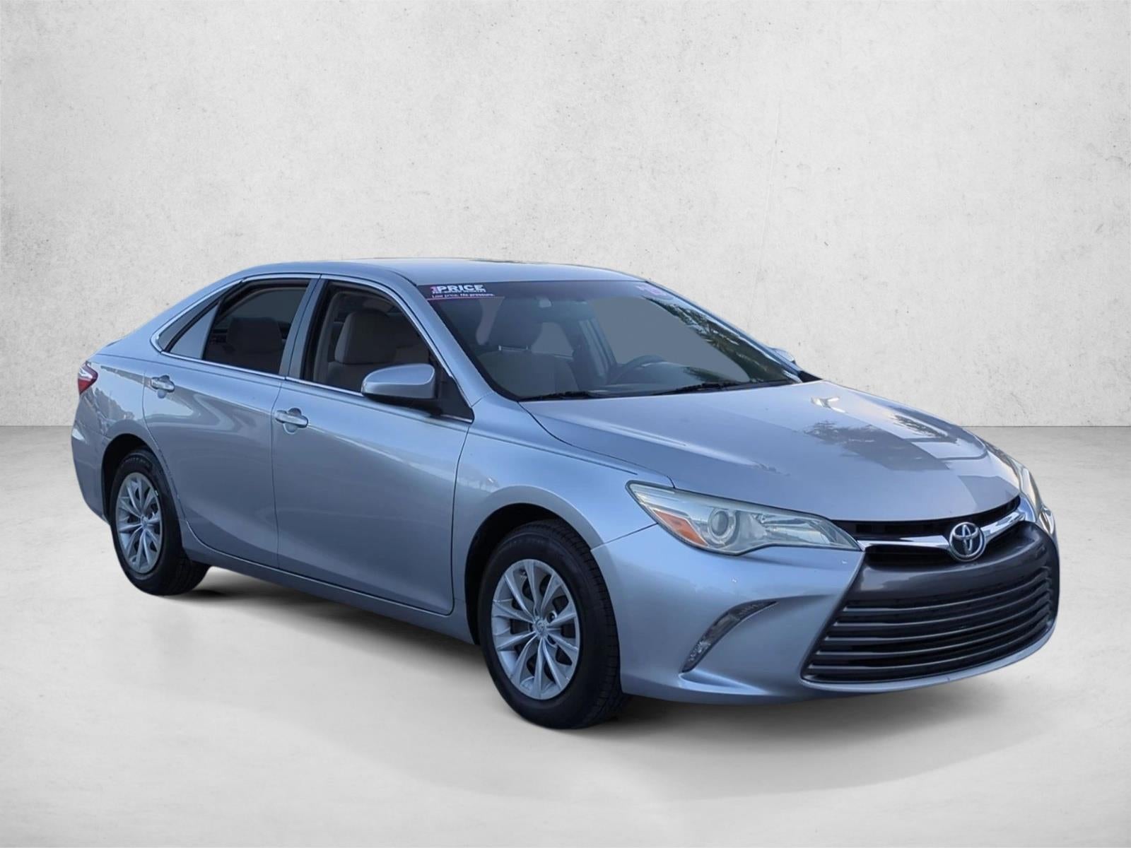 2015 Toyota Camry 4dr Sdn I4 Auto LE (SE)