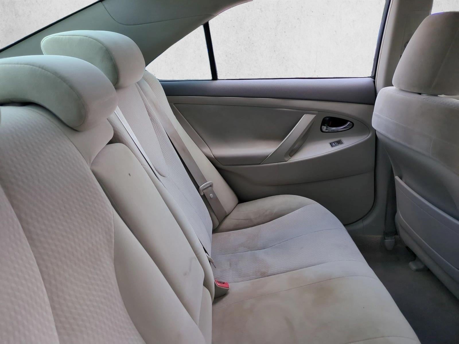 2011 Toyota Camry 4dr Sdn I4 Auto (Natl)