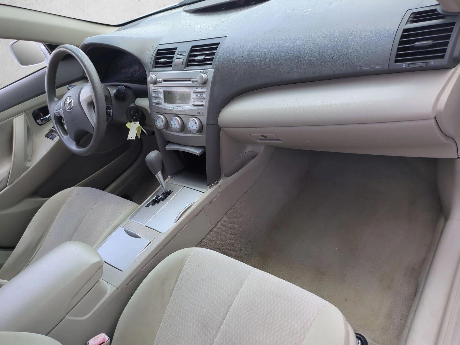 2011 Toyota Camry 4dr Sdn I4 Auto (Natl)