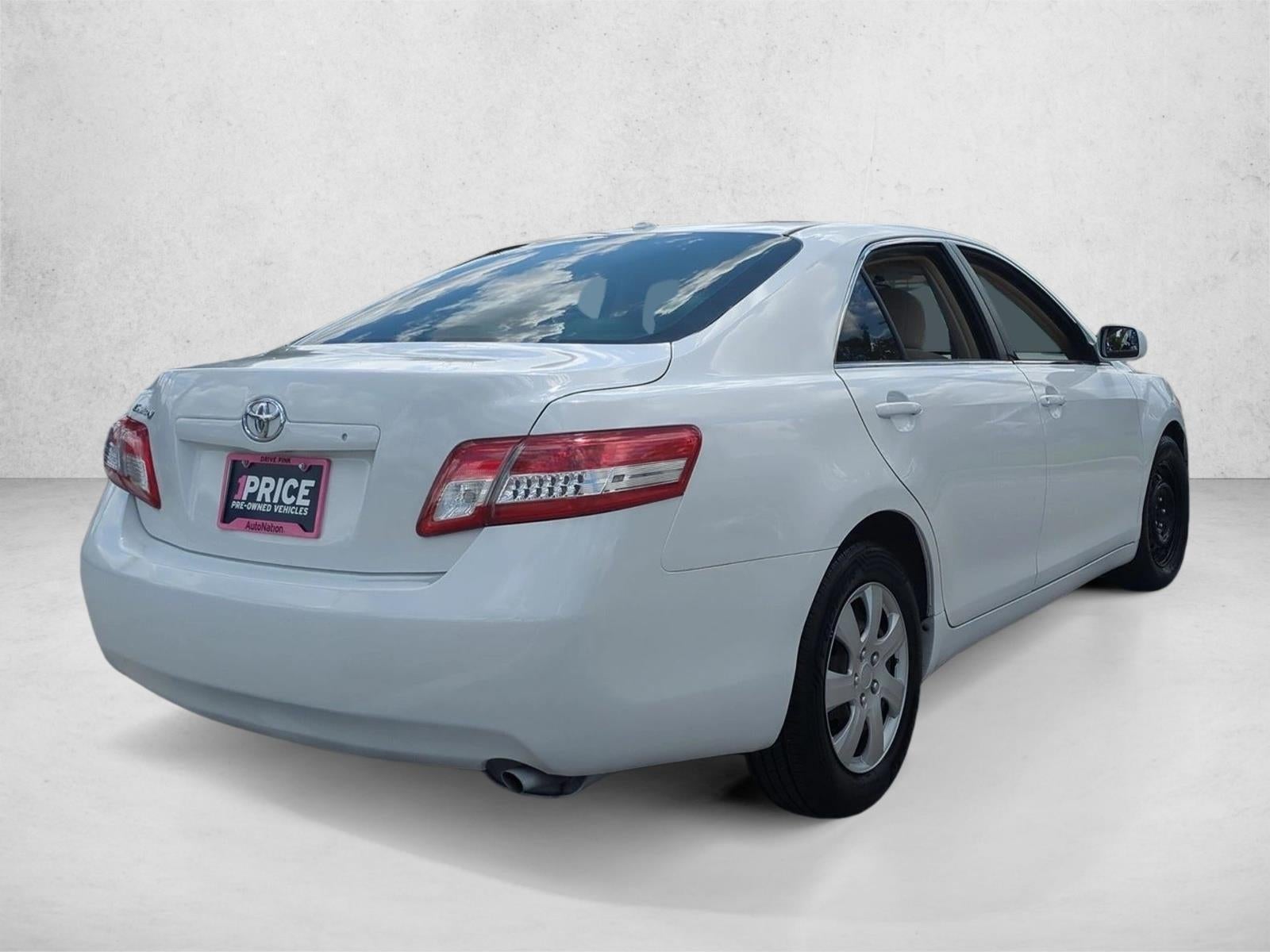 2011 Toyota Camry 4dr Sdn I4 Auto (Natl)