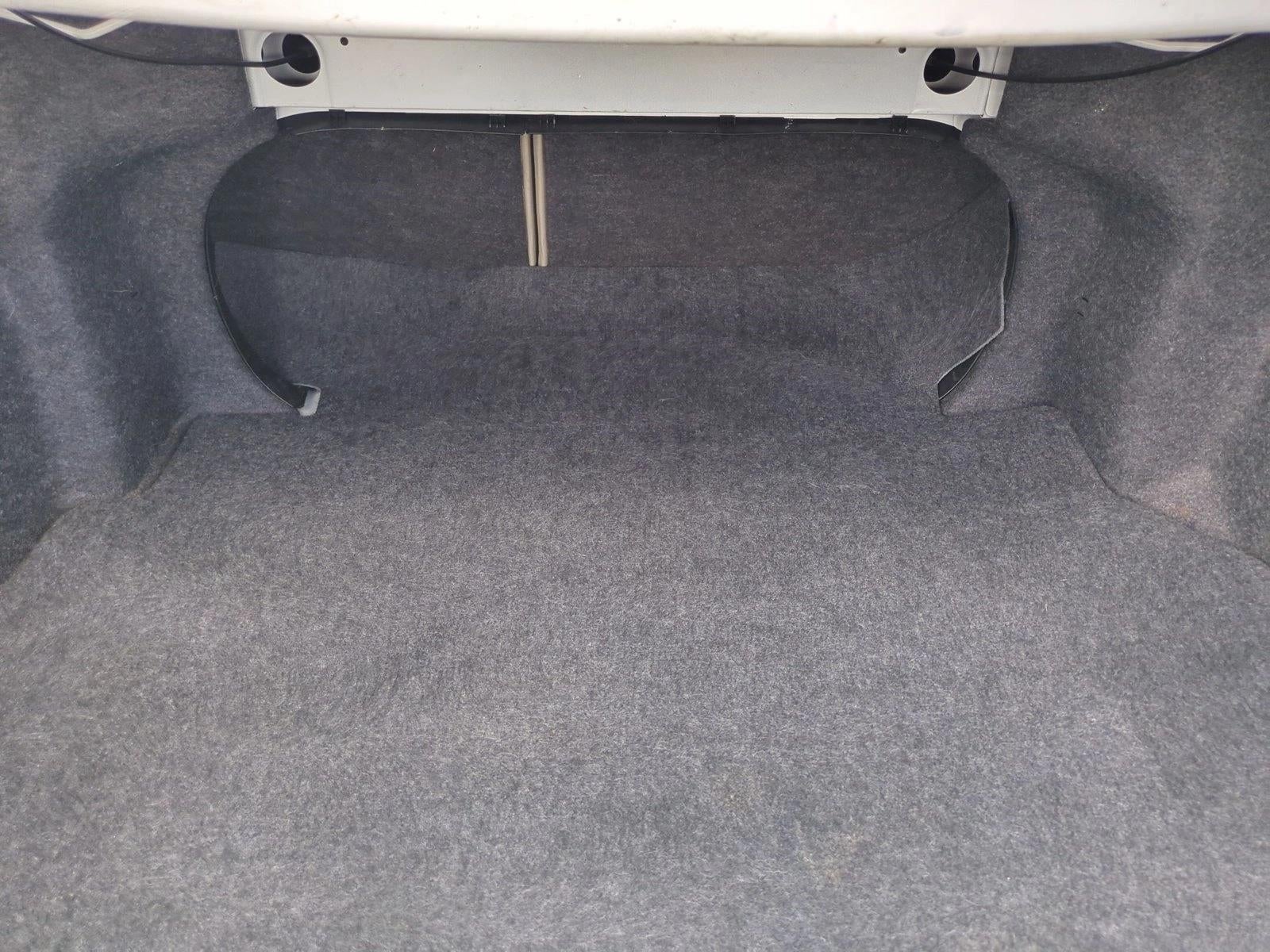 2011 Toyota Camry 4dr Sdn I4 Auto (Natl)