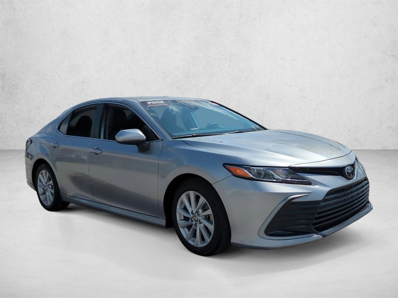 2022 Toyota Camry LE Auto (SE)