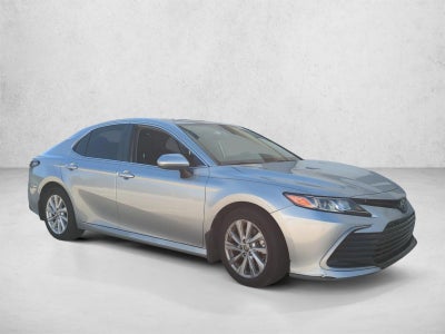 2021 Toyota Camry LE Auto (SE)