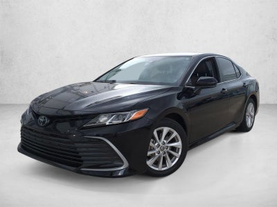 2023 Toyota Camry LE Auto (SE)