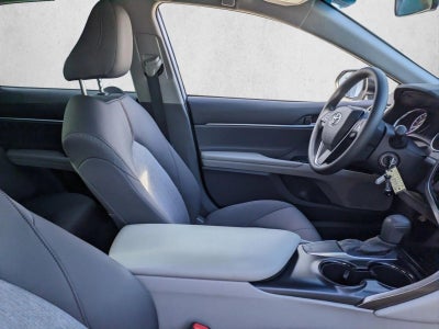 2020 Toyota Camry LE Auto (SE)