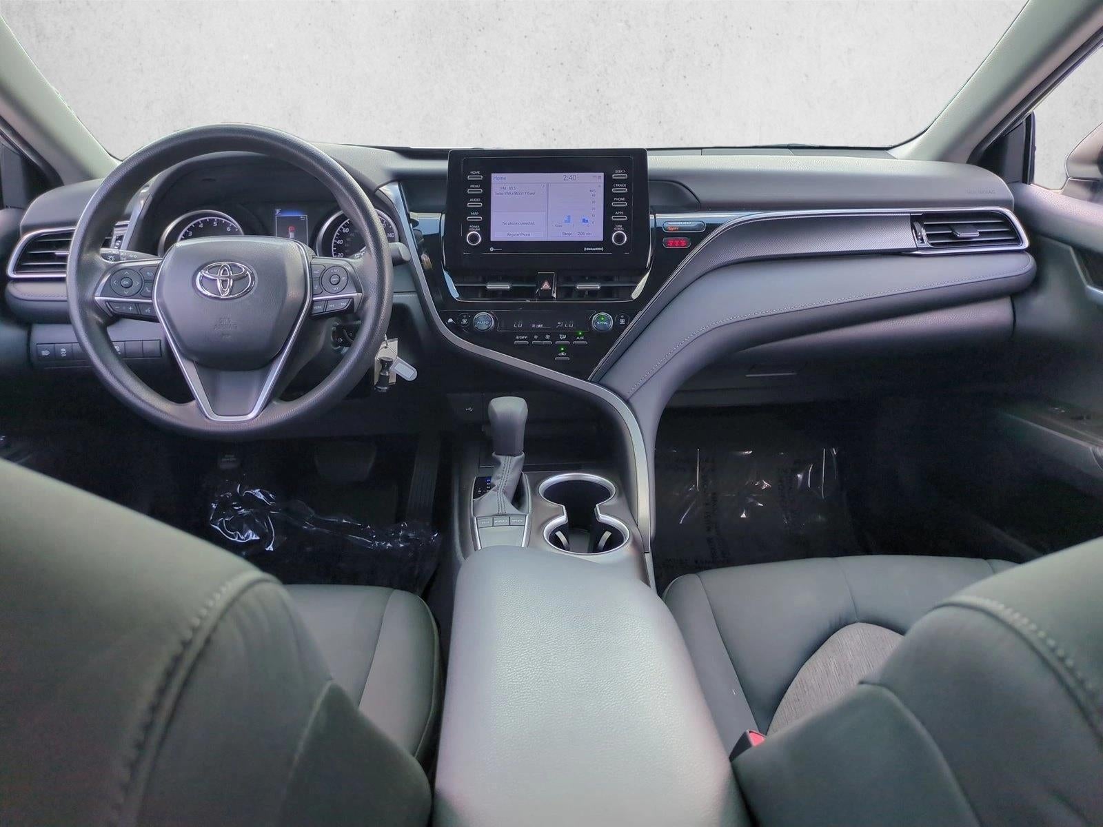 2024 Toyota Camry LE Auto (SE)