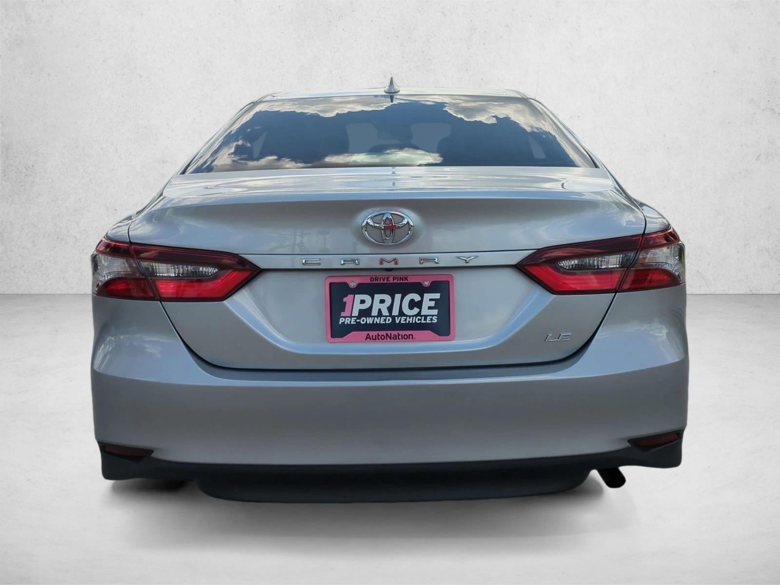 2024 Toyota Camry LE Auto (SE)