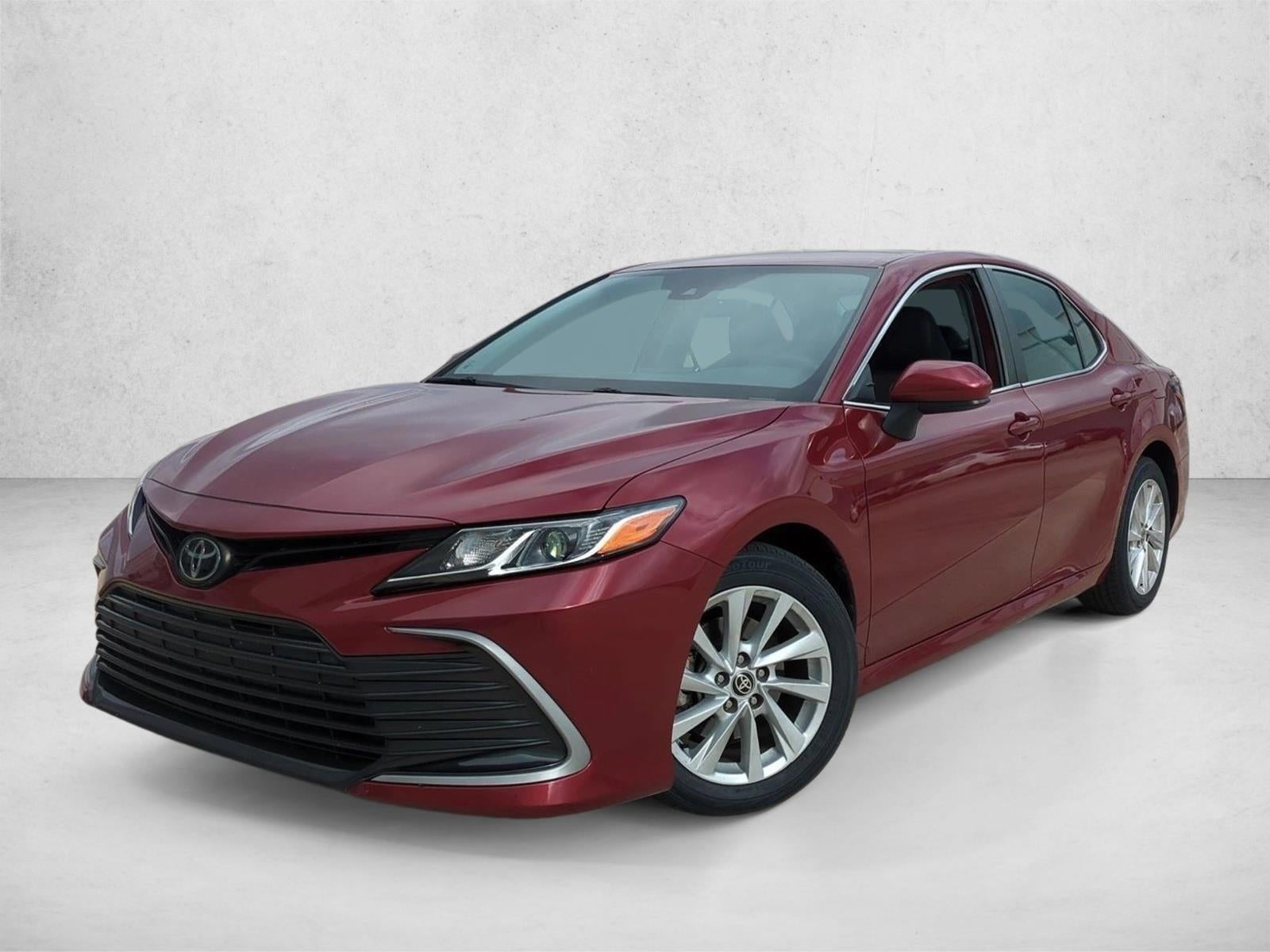 2022 Toyota Camry LE Auto (SE)