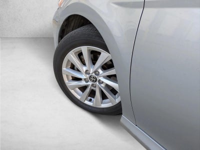 2022 Toyota Camry LE Auto (SE)