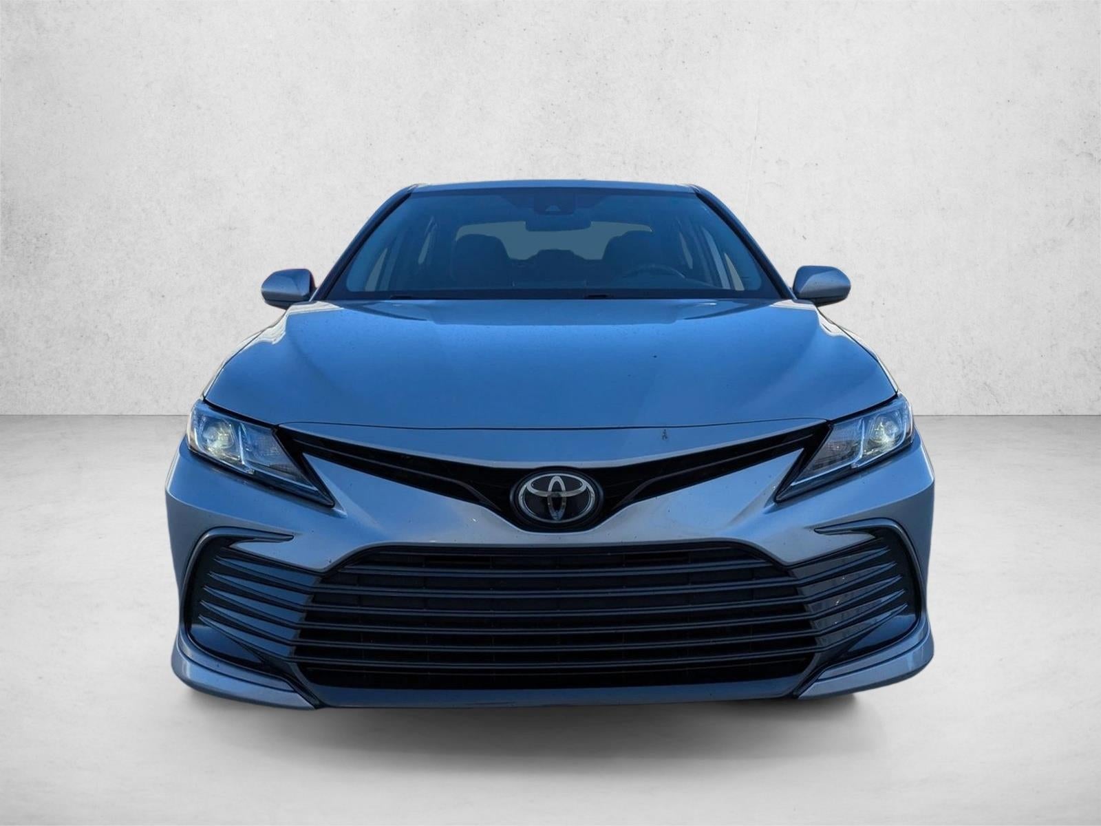 2022 Toyota Camry LE Auto (SE)