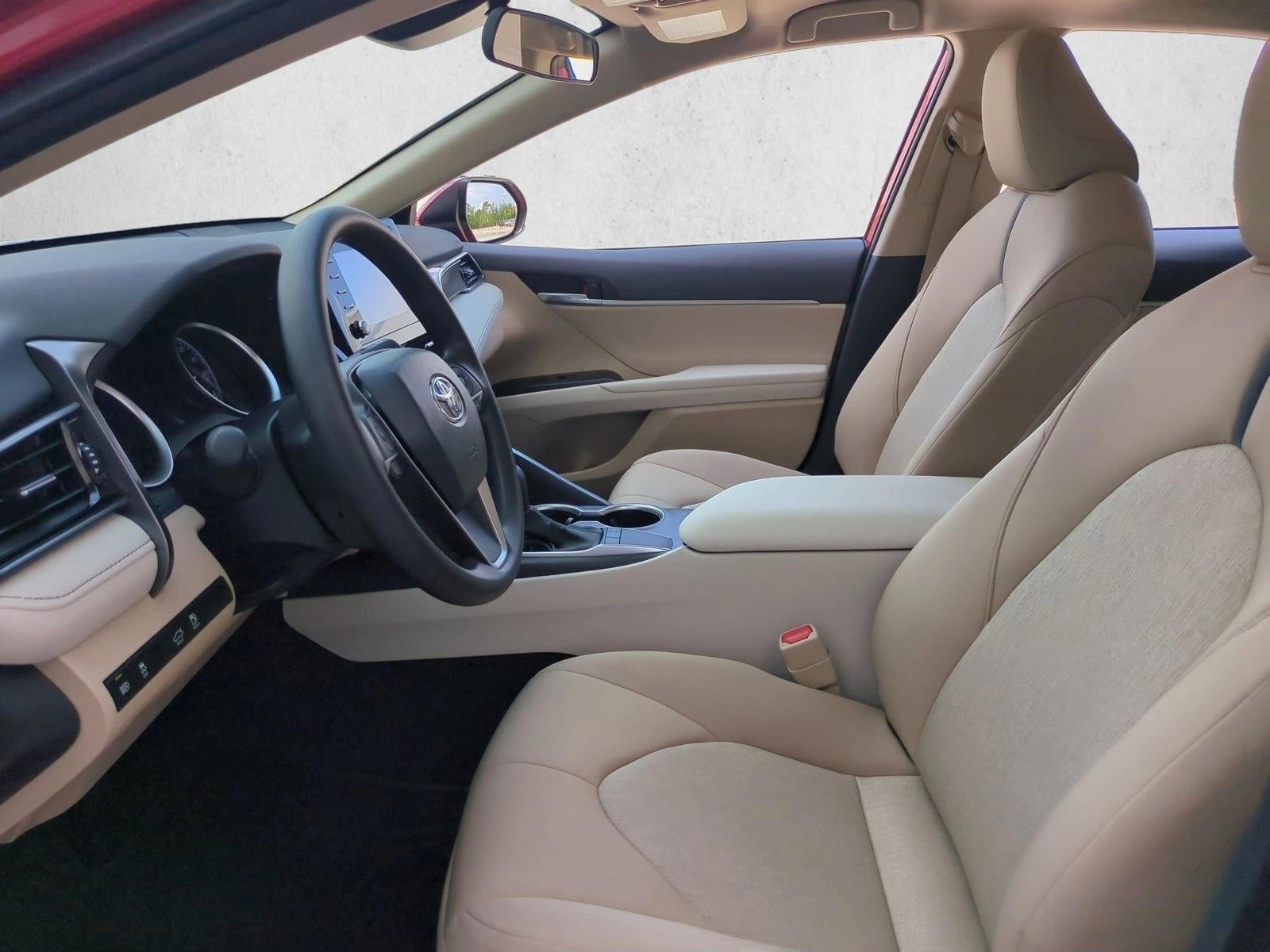 2023 Toyota Camry LE Auto (SE)