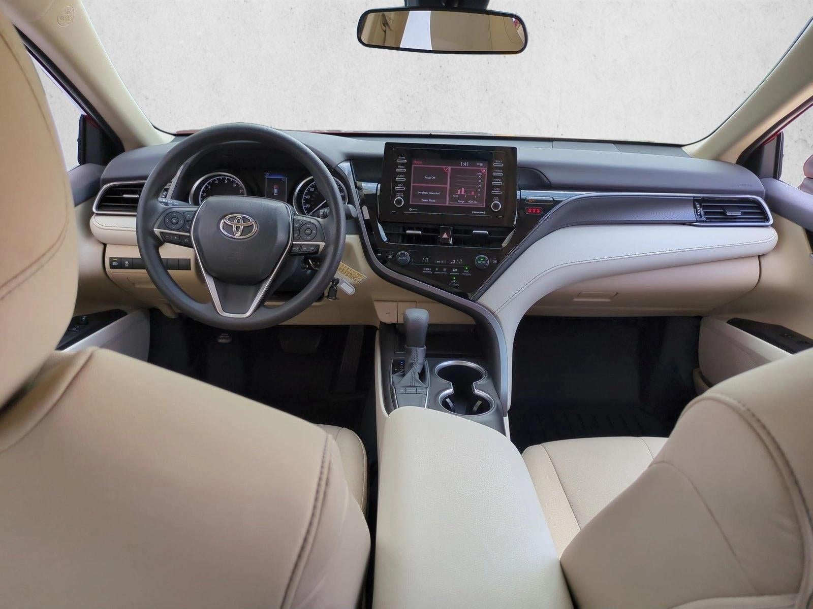 2023 Toyota Camry LE Auto (SE)