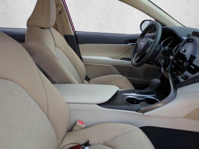 2023 Toyota Camry LE Auto (SE)