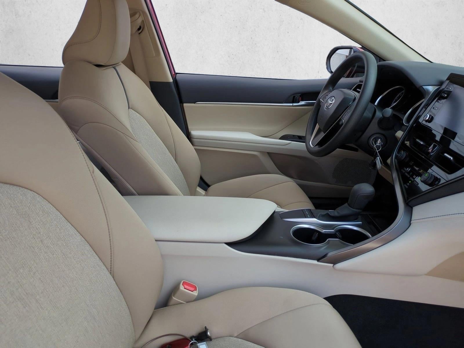2023 Toyota Camry LE Auto (SE)