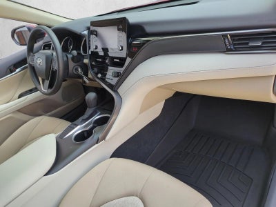 2023 Toyota Camry LE Auto (SE)