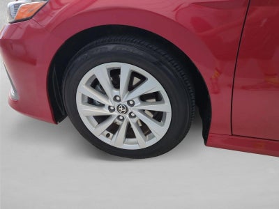 2023 Toyota Camry LE Auto (SE)