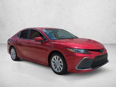 2023 Toyota Camry LE Auto (SE)