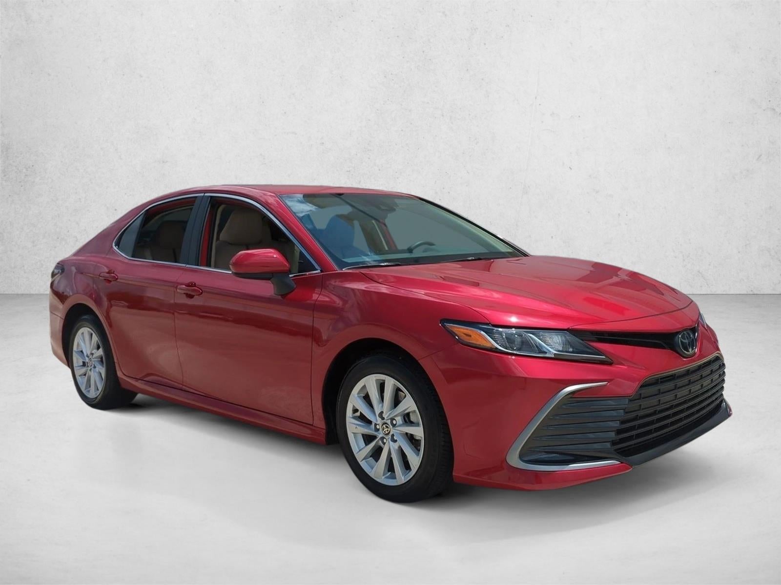 2023 Toyota Camry LE Auto (SE)