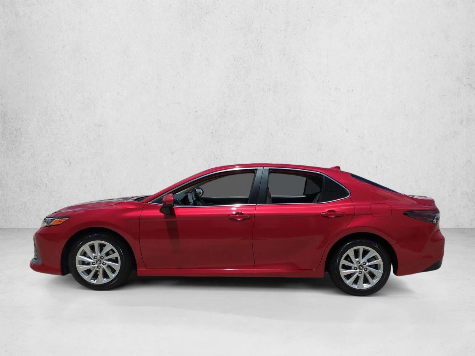 2023 Toyota Camry LE Auto (SE)